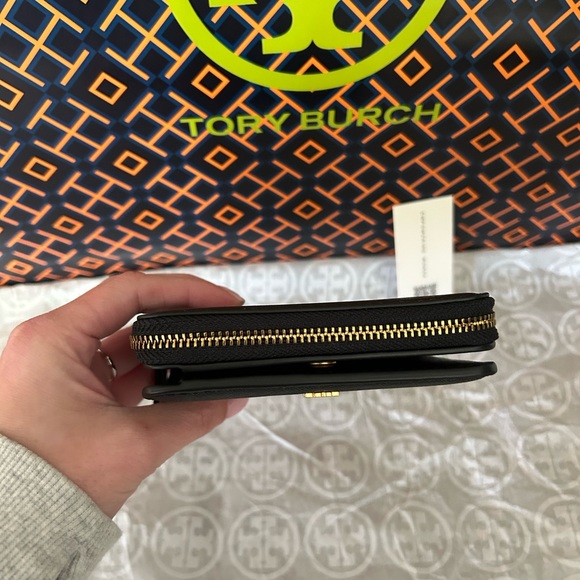 Tory Burch Emerson Mini Wallet Black Gold - Picture 3 of 9